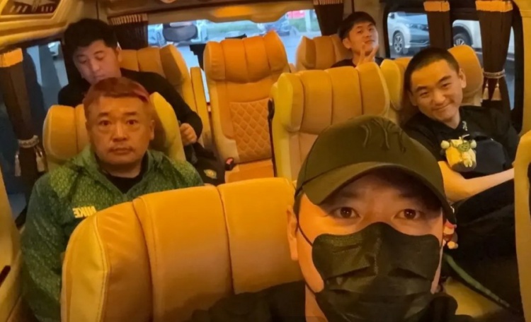  國安教練組現(xiàn)場觀賽泰超，本周和兩支當?shù)厍蜿牊嵘砗蠡貒? class=