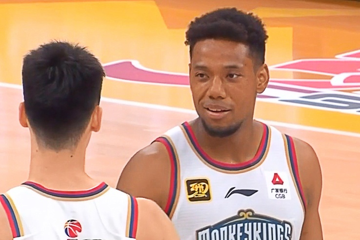  手感不錯！祝銘震半場6中4&3記三分拿下11分4籃板